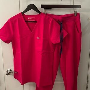 FIGS scrubs set
